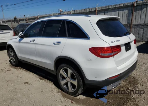 2017 Mercedes-Benz Glc 300 из США, поврежденный, VIN WDC0G4JB4HF115920
